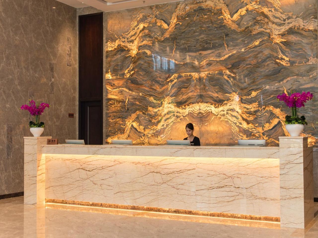 Sanya Dadonghai Seaview Hotel Exterior foto